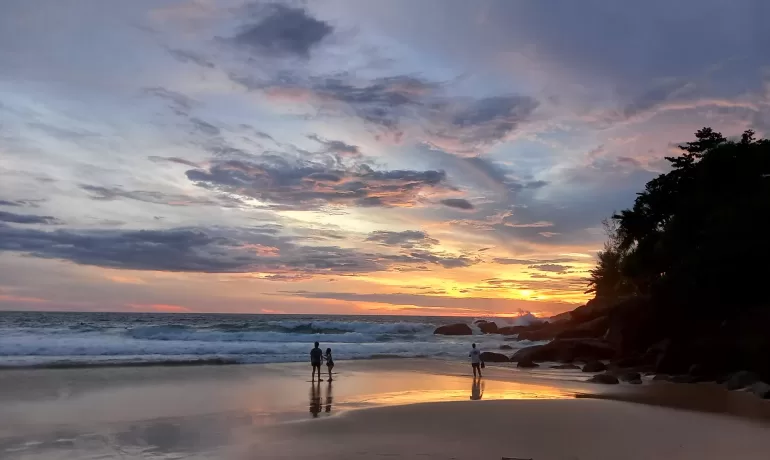 10 Best Sunset Spots in Phuket (And Where to Watch Them with a Drink in Hand)